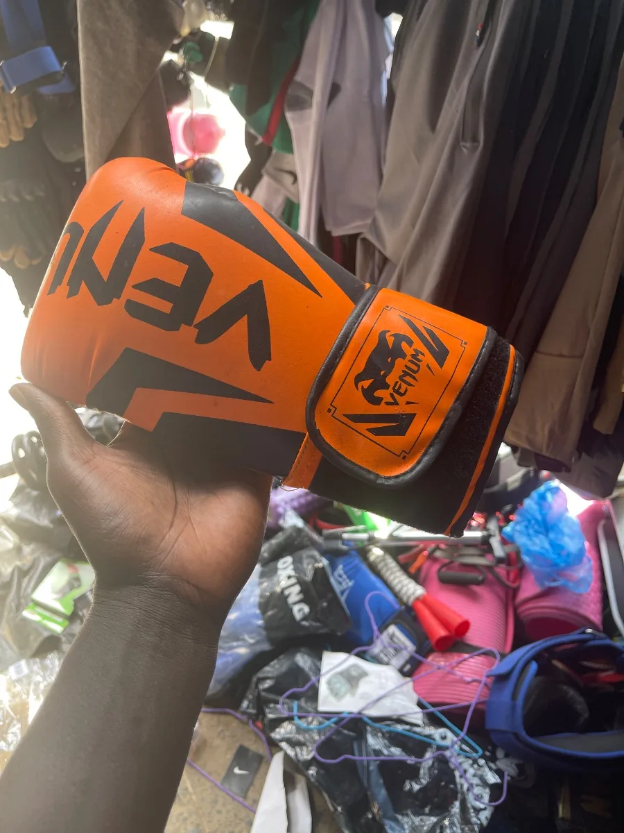 Modou — Ndiaye Teranga, Marché Colobane Dakar