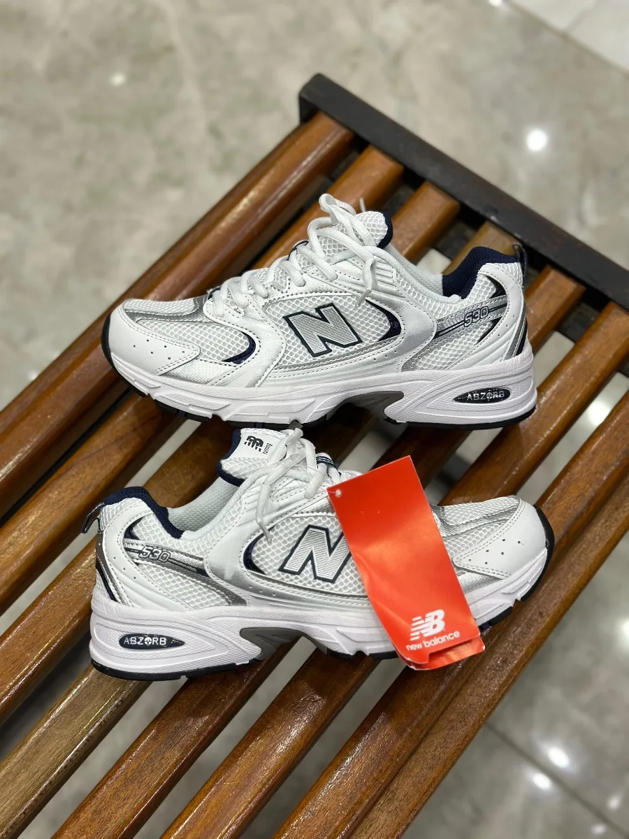 Nb 530 — Mame cheikh shoes, Marché Colobane Dakar