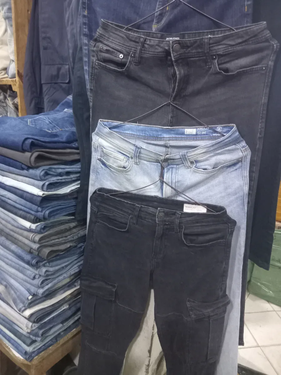 À écouter — Mode — LanBusiness, Marché Colobane Dakar