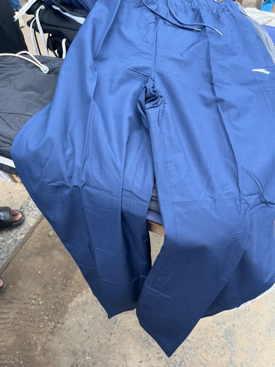 Jogging — Seye Business, Marché Colobane Dakar