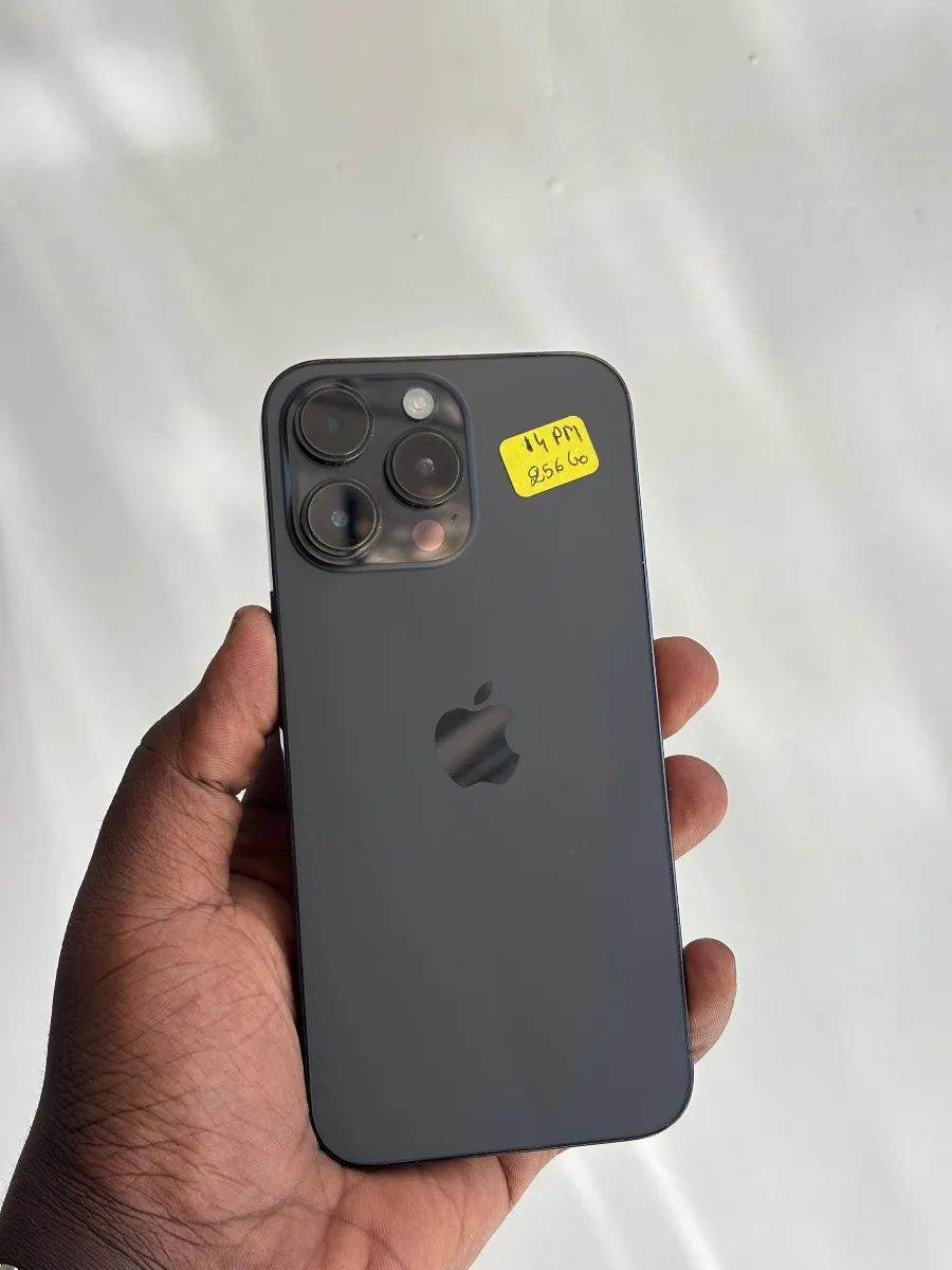 À écouter — Téléphonie — Écoutez la note vocale du vendeur chez Noreyni Apple, Marché Colobane Dakar